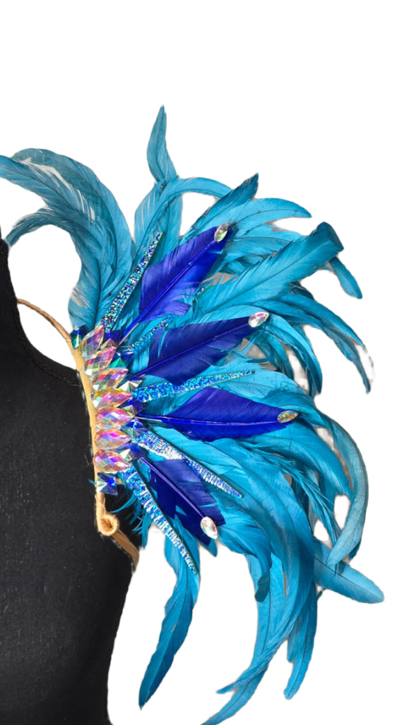 Azure Wave Feather Small Collar Wings featuring a vibrant blend of aqua blue and royal blue feathers with iridescent embellishments; lightweight, adjustable, and handmade for carnival and festival wear. #CARNIVALFEATHERS #CARNIVAL #CARNIVALCOSTUMES
