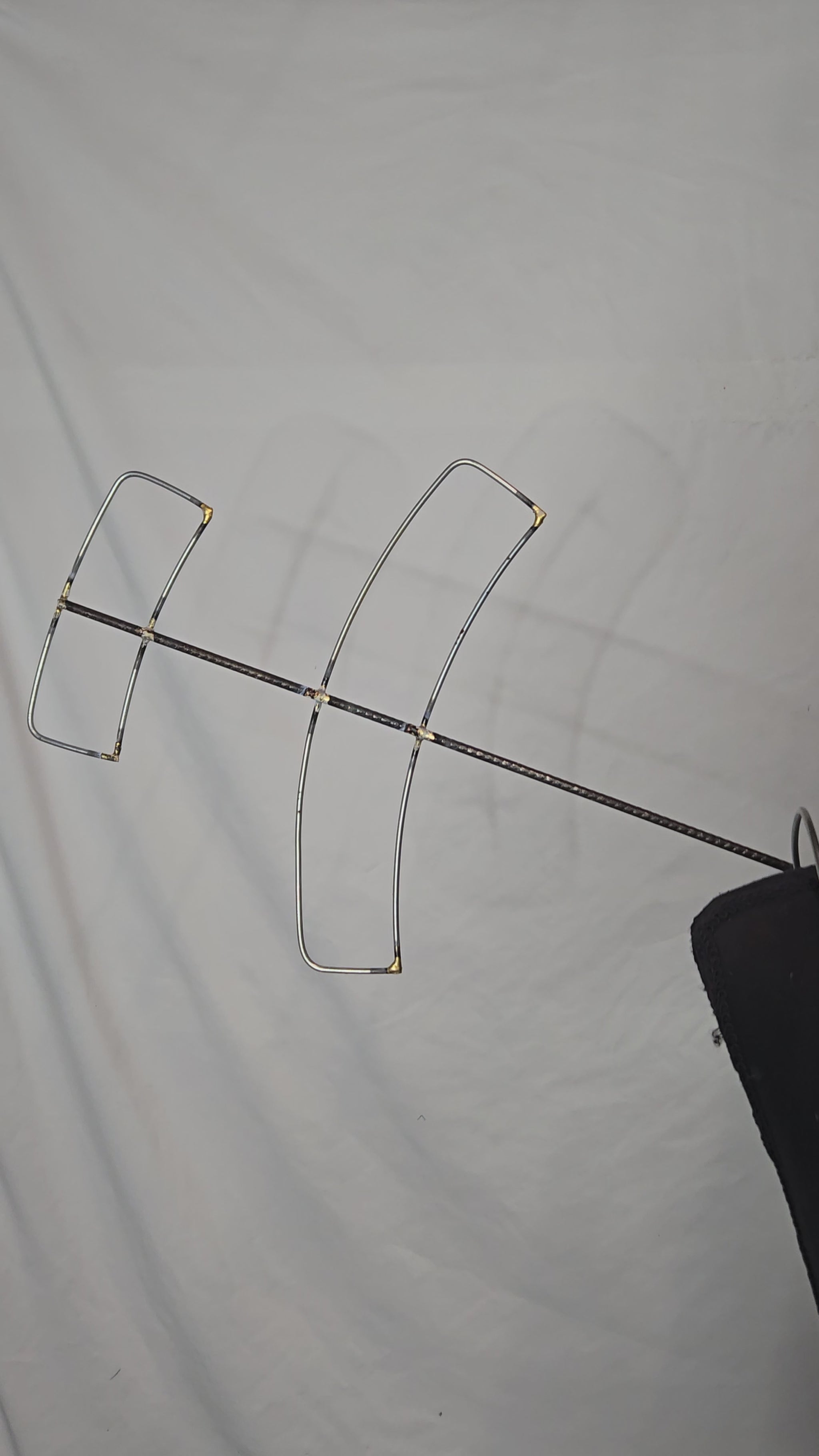 Carnival Detachable Arrow Midline Wire Frame – video